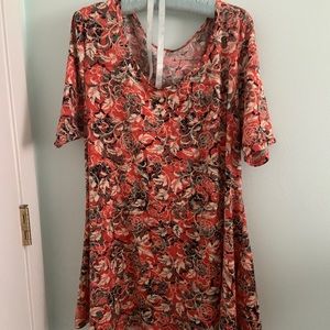 LuLaRoe Perfect Tee